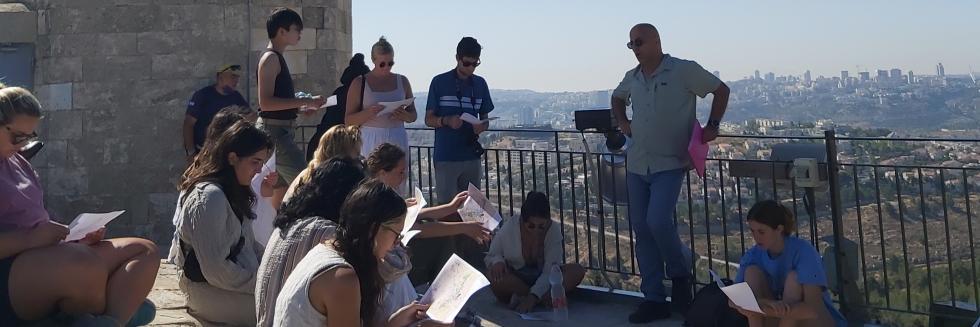 Tour of the contested borders of Jerusalem with Dr. Shaul Arieli – delegation of students from Tulane University June 2022